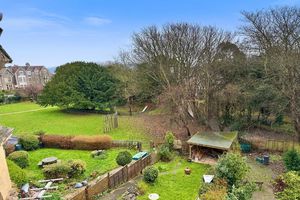 Photo 7- click for photo gallery